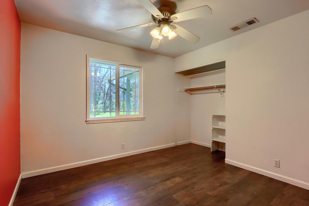 Image 32 of property listing at 5606 Silver Strand Fall, Mariposa, CA 95338