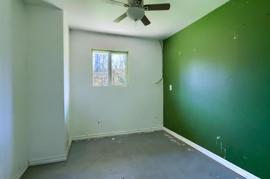 Image 36 of property listing at 5606 Silver Strand Fall, Mariposa, CA 95338