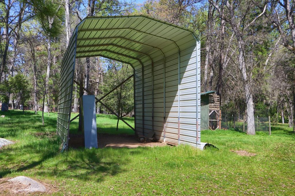 Image 47 of property listing at 5606 Silver Strand Fall, Mariposa, CA 95338