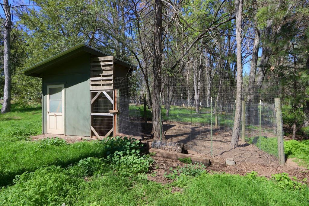 Image 52 of property listing at 5606 Silver Strand Fall, Mariposa, CA 95338