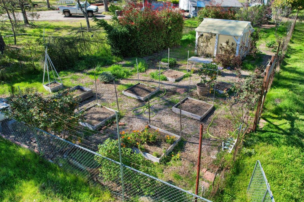 Image 53 of property listing at 5606 Silver Strand Fall, Mariposa, CA 95338