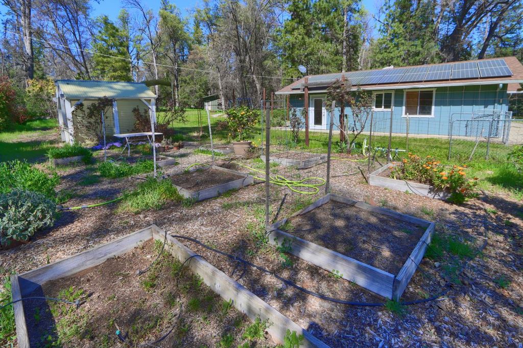 Image 56 of property listing at 5606 Silver Strand Fall, Mariposa, CA 95338