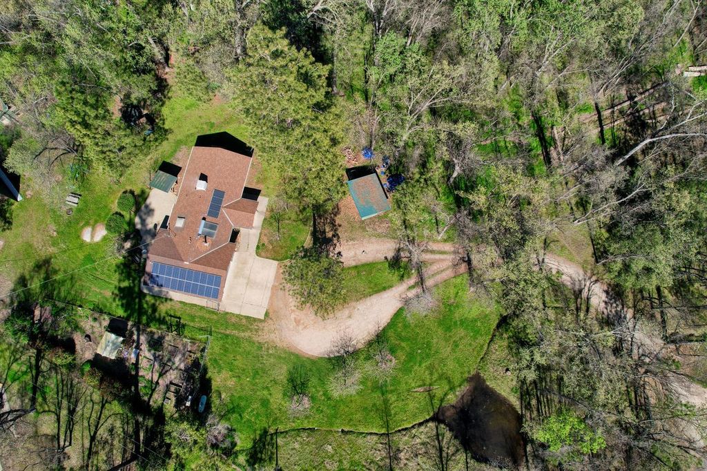 Image 65 of property listing at 5606 Silver Strand Fall, Mariposa, CA 95338