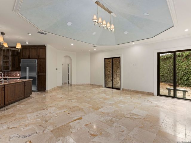 3 BURNHAM GLN, San Antonio, TX 78257
