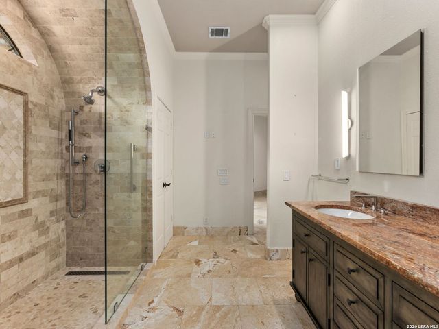 3 BURNHAM GLN, San Antonio, TX 78257