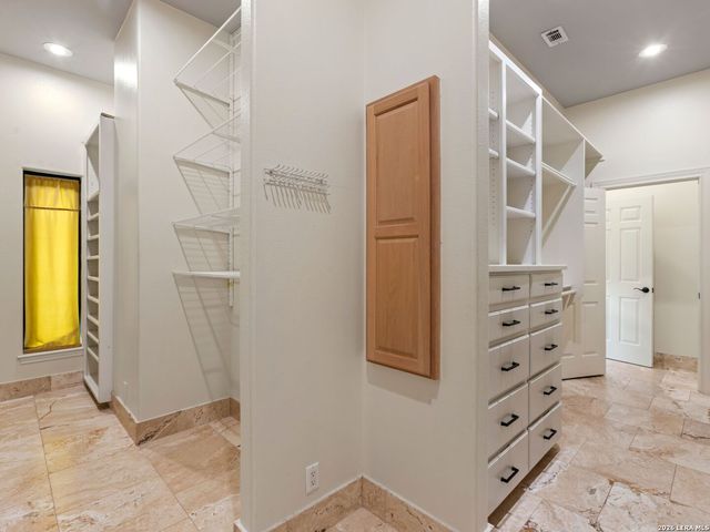3 BURNHAM GLN, San Antonio, TX 78257