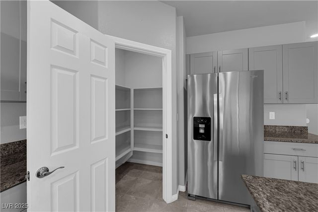 9215 South Park Street, Las Vegas, NV 89178