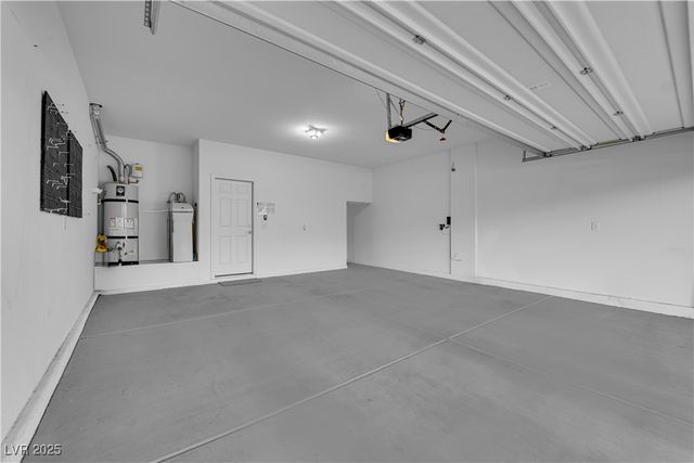 9215 South Park Street, Las Vegas, NV 89178