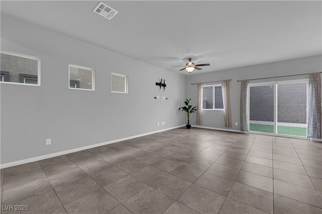 9215 South Park Street, Las Vegas, NV 89178