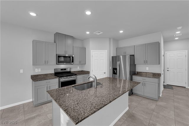 9215 South Park Street, Las Vegas, NV 89178