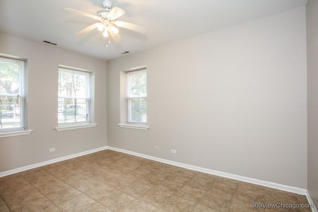 4941 N Saint Louis Avenue G, Chicago, IL 60625