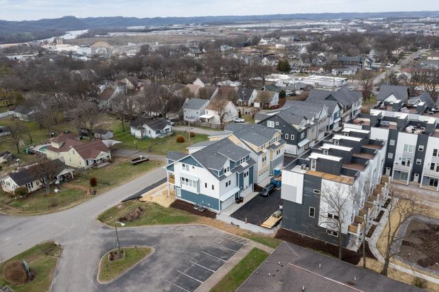 616 Croley Dr, Nashville, TN 37209