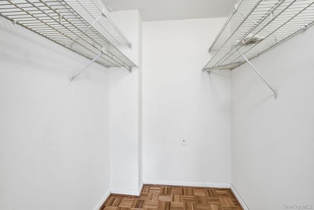 400 High Point Drive 408, Hartsdale, NY 10530