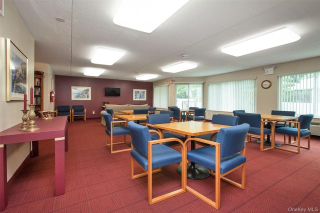 400 High Point Drive 408, Hartsdale, NY 10530