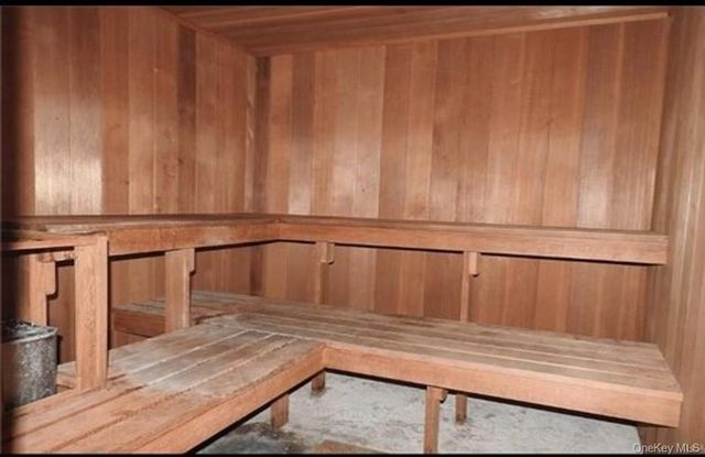 400 High Point Drive 408, Hartsdale, NY 10530