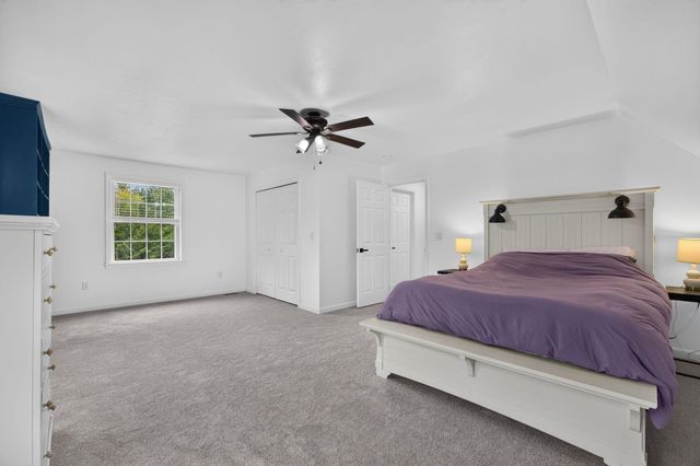 992 Beauty Hill Road, Barnstead, NH 03218