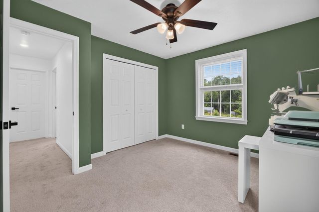 992 Beauty Hill Road, Barnstead, NH 03218