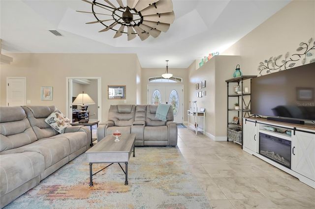 13020 OSPREY AVENUE, Weeki Wachee, FL 34614