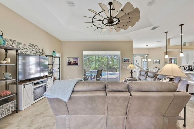 13020 OSPREY AVENUE, Weeki Wachee, FL 34614