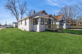 1921 Logan Avenue, Des Moines, IA 50316