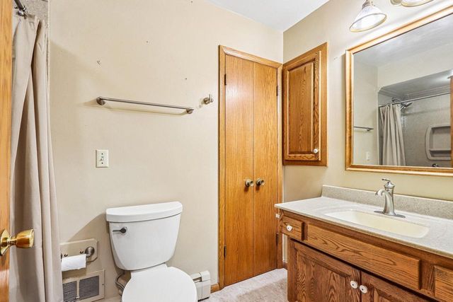 18660 Arcadia PLACE, Brookfield, WI 53045