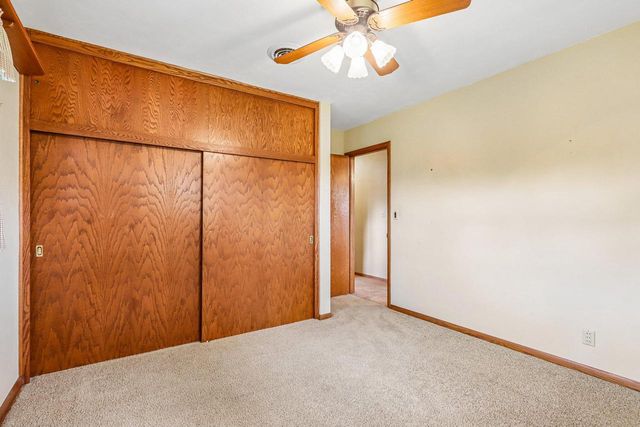 18660 Arcadia PLACE, Brookfield, WI 53045