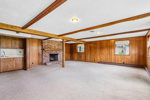 18660 Arcadia PLACE, Brookfield, WI 53045