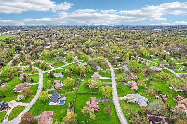 18660 Arcadia PLACE, Brookfield, WI 53045