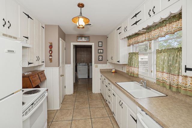 1115 SMILEY Street, Amarillo, TX 79106