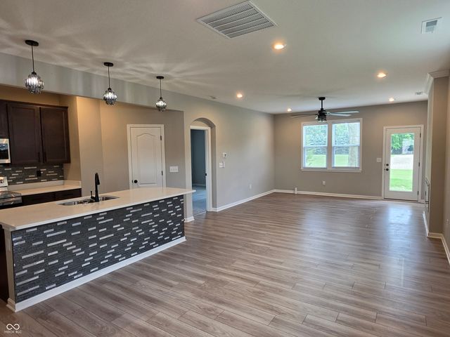 6041 Bluecrest Drive, Indianapolis, IN 46234