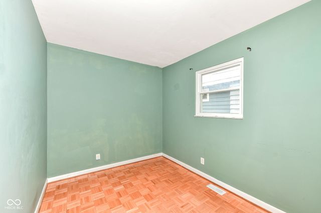 6121 Norwaldo Avenue, Indianapolis, IN 46220