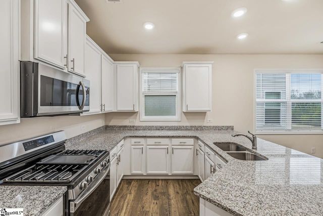 14 Corsica Court, Simpsonville, SC 29681