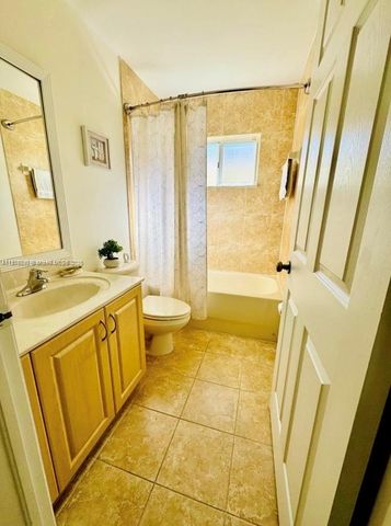 28324 SW 133rd Ave, Homestead, FL 33033