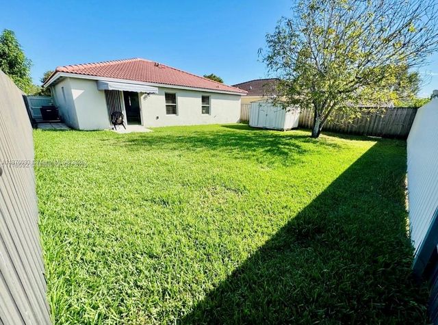 28324 SW 133rd Ave, Homestead, FL 33033