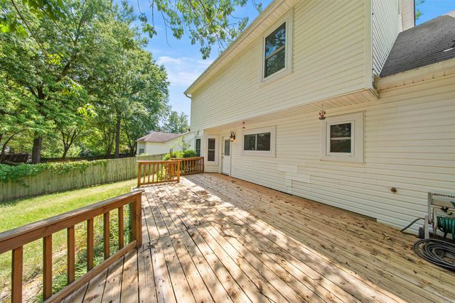 1718 Eagle Point Way, Benton, AR 72015
