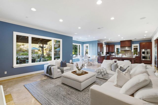 12543 Grevillea Pl, San Diego, CA 92130