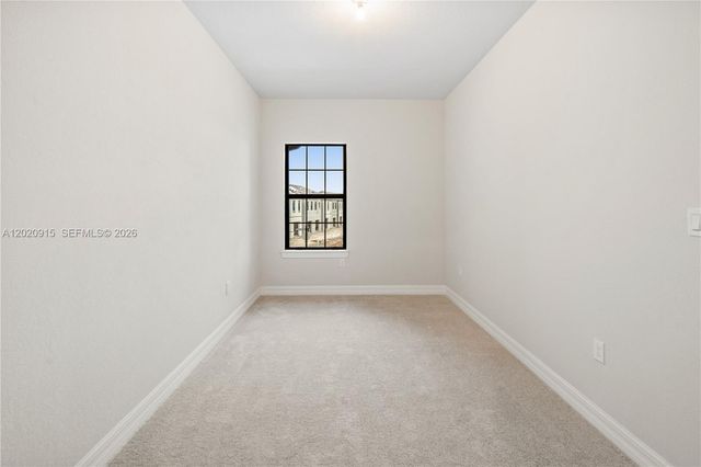 4488 E Appleton Circle E, Oakland Park, FL 33309