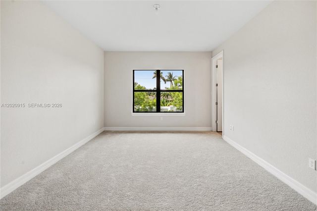 4488 E Appleton Circle E, Oakland Park, FL 33309