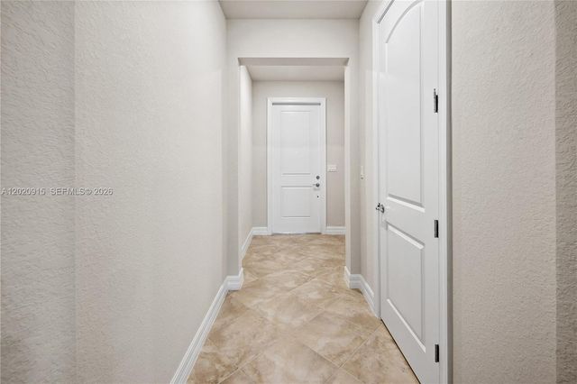 4488 E Appleton Circle E, Oakland Park, FL 33309