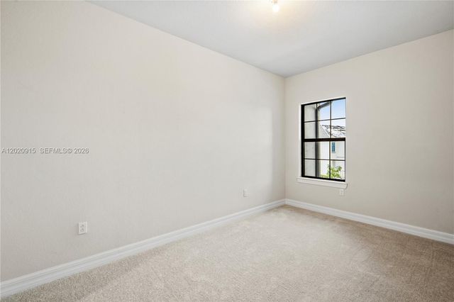4488 E Appleton Circle E, Oakland Park, FL 33309