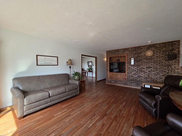 N3608 4TH DRIVE, Oxford, WI 53952