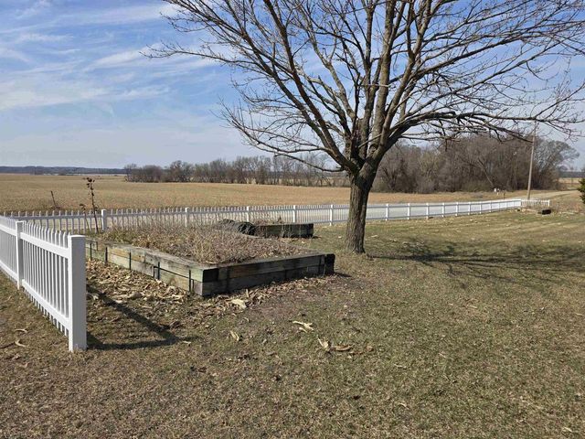 N3608 4TH DRIVE, Oxford, WI 53952