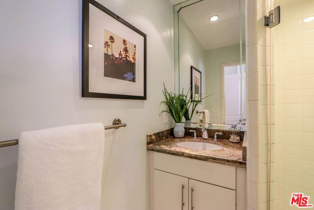 121 S Palm Drive 404, Beverly Hills, CA 90212