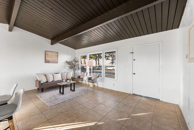 38640 Larkin Avenue, Palmdale, CA 93550