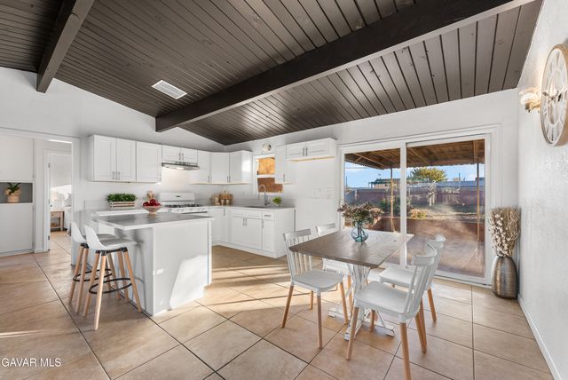 38640 Larkin Avenue, Palmdale, CA 93550