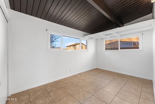 38640 Larkin Avenue, Palmdale, CA 93550