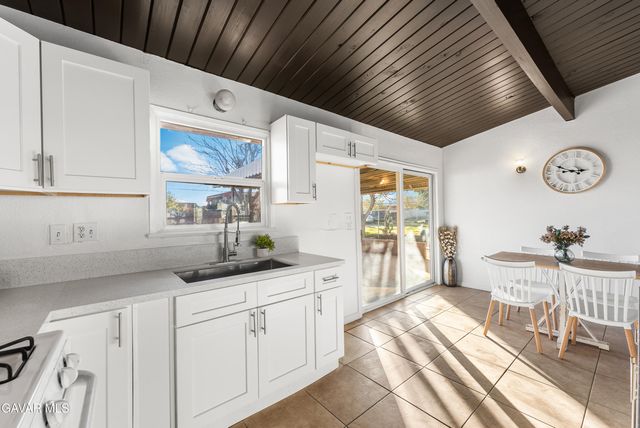 38640 Larkin Avenue, Palmdale, CA 93550