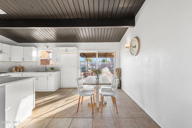 38640 Larkin Avenue, Palmdale, CA 93550