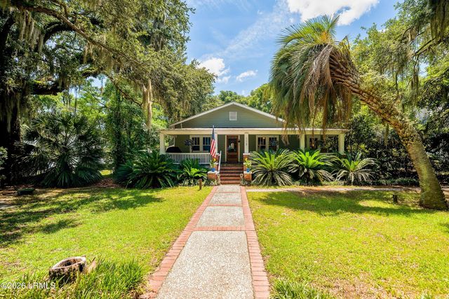 113 Meridian Road, Beaufort, SC 29907