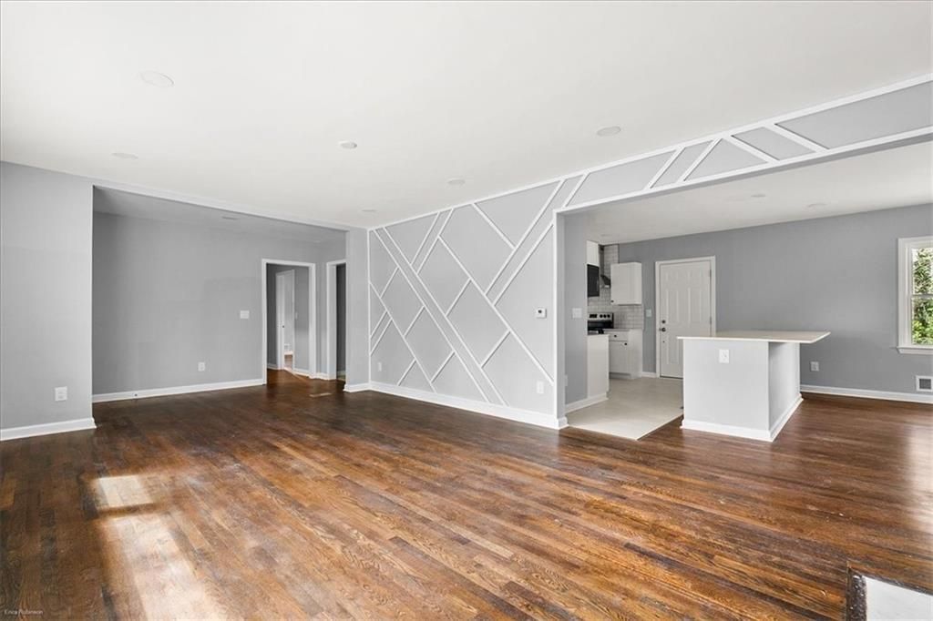 2763 Baker Ridge Drive NW, Atlanta, GA 30318